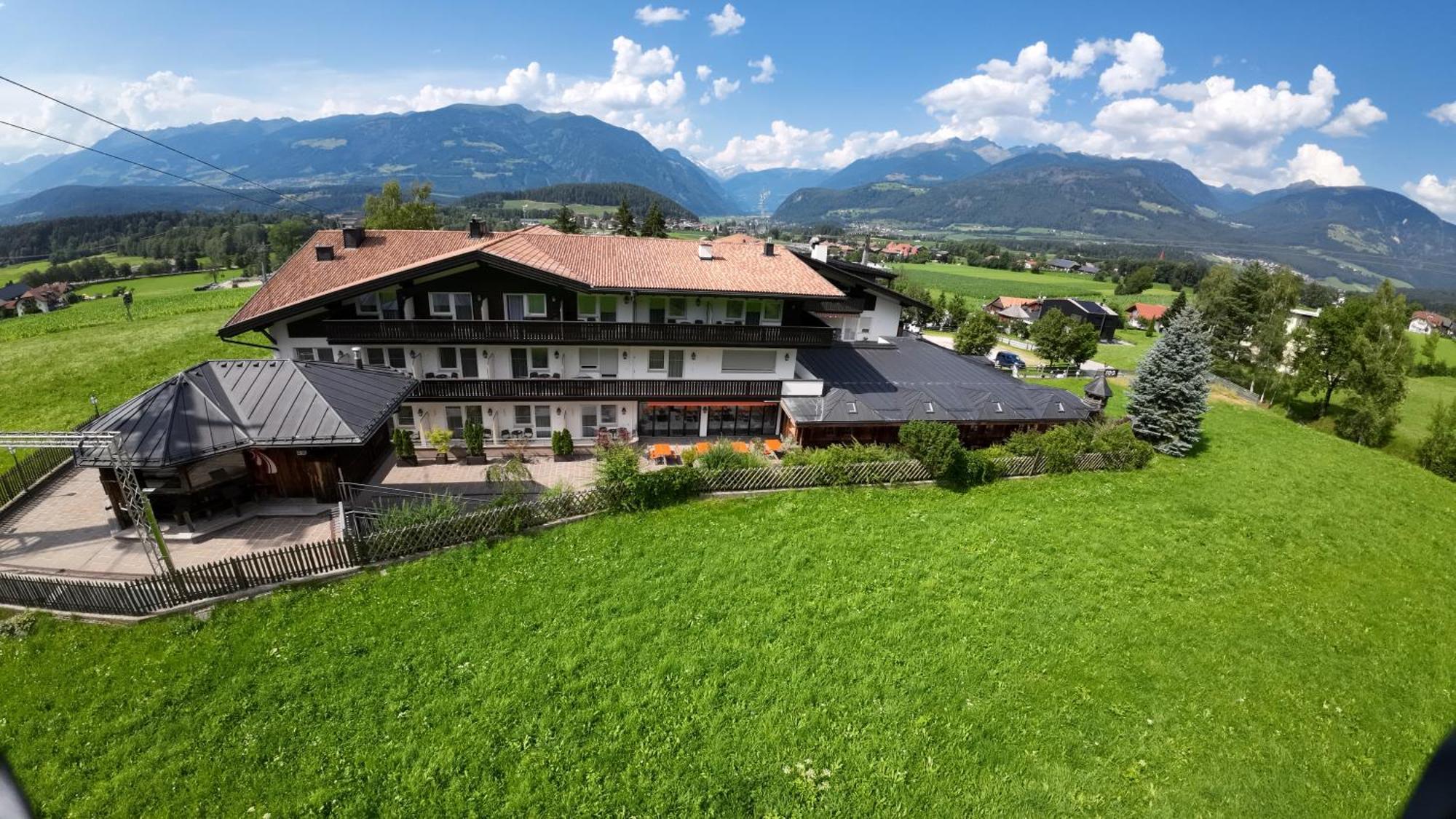 Hotel Heinz Brunico Exteriér fotografie